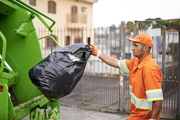 Best Yard Waste Removal  in Lindenhurst, NY